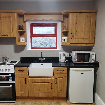 Glenkeel Cottage Manorhamilton Eksteriør billede